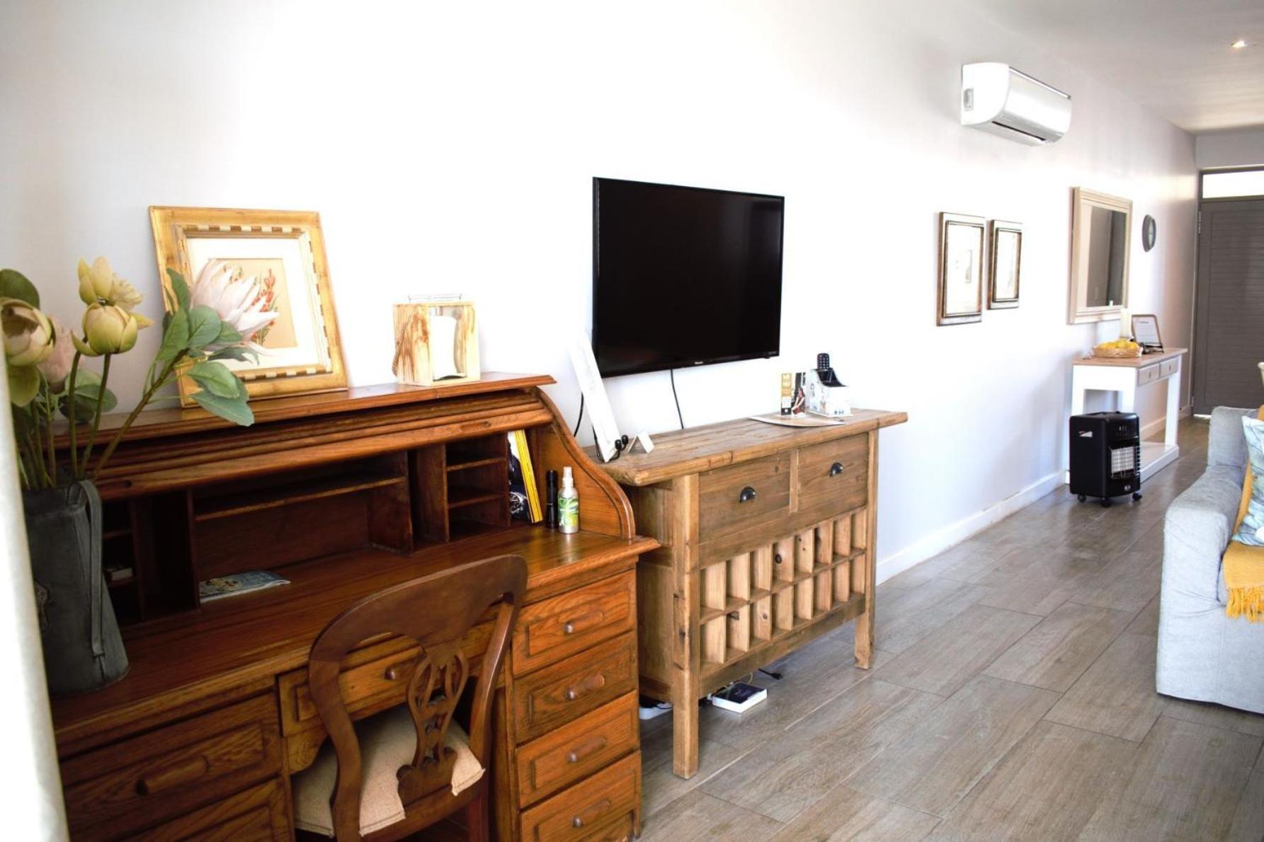 Spacious, Modern & Convenient Franschhoek Esterno foto